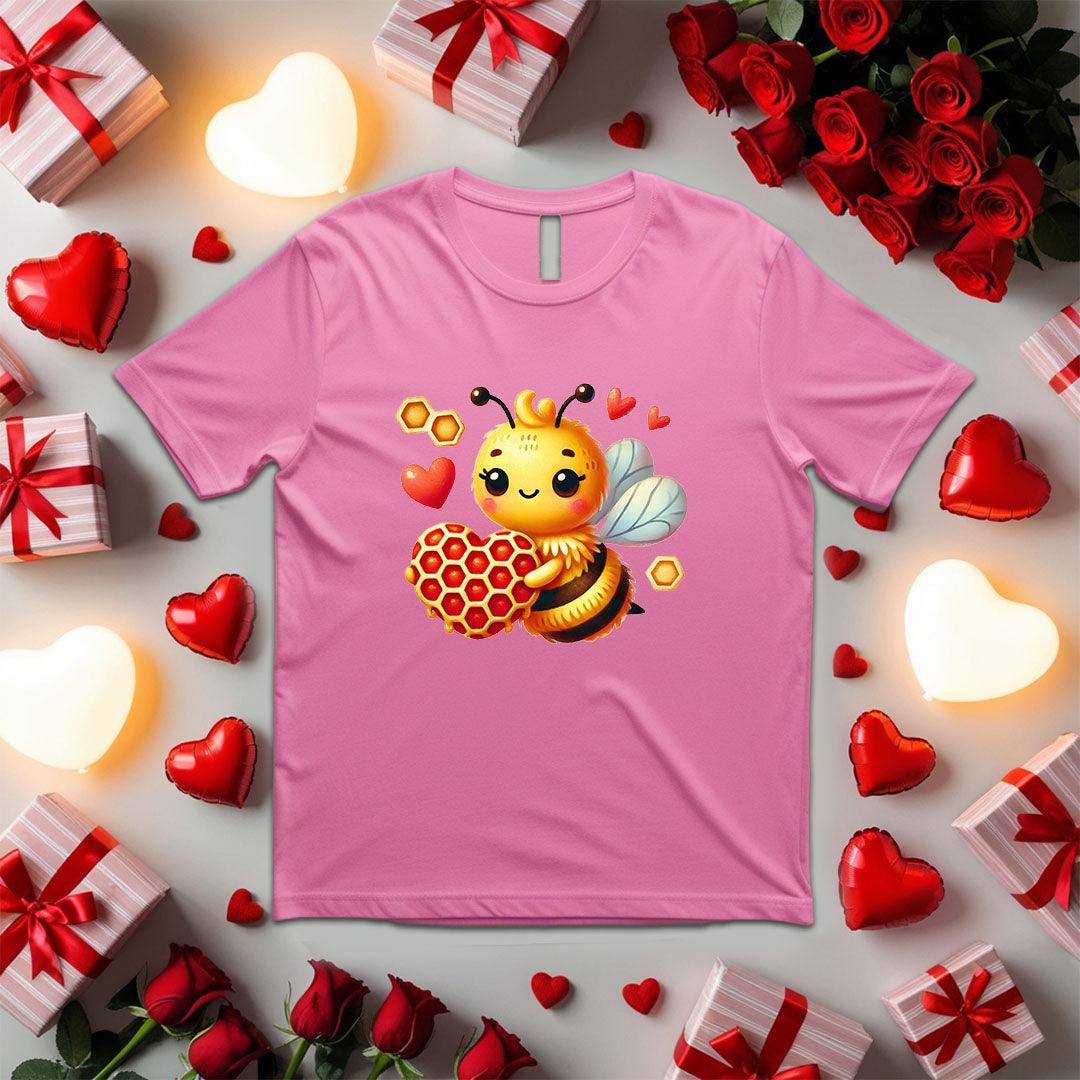 Bee Holding a Heart-Shaped Honeycomb-shirt - Beebloomify